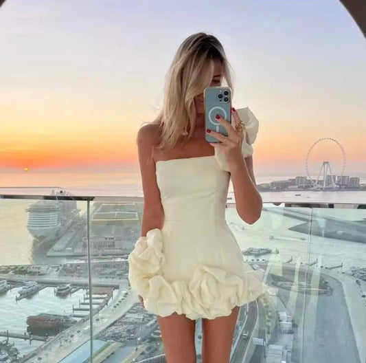 Robe de soirée courte à fleurs
