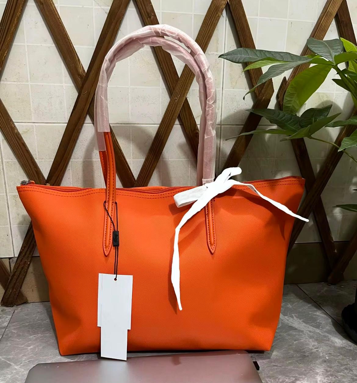 shopper bag